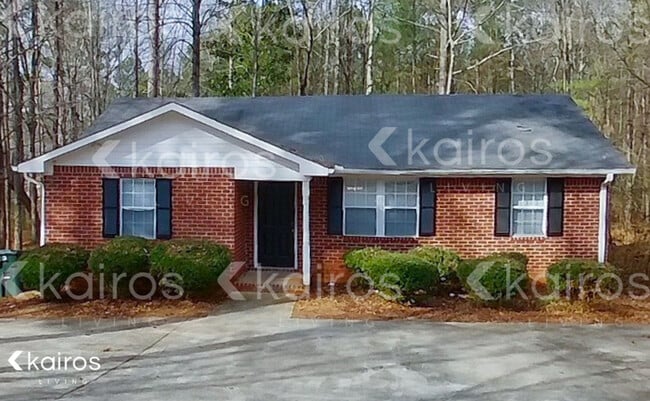 Building Photo - 223 Peltry Dr