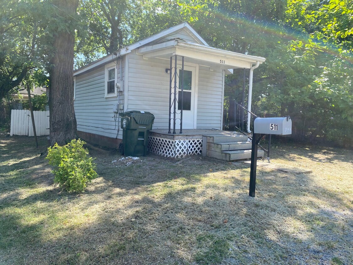 Primary Photo - 511 Galveston St