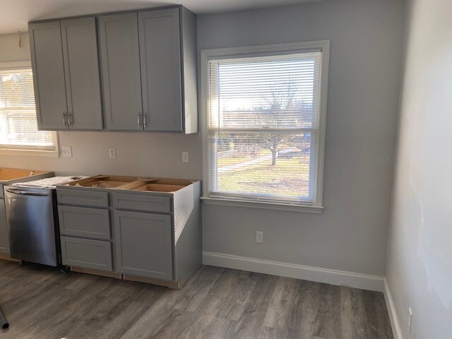 Foto del edificio - 597 Barbaro Ln