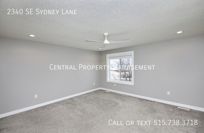 Foto del edificio - 2340 SE Sydney Ln
