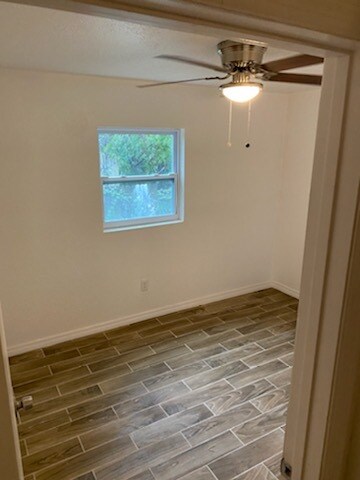 Building Photo - 909 Belleair Rd
