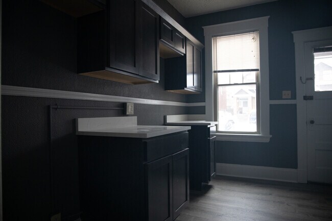 Foto del edificio - 230 Fairfield Ave