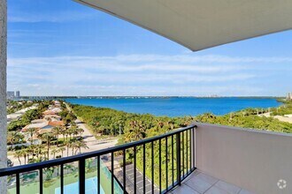 Building Photo - 4200 N Ocean Dr