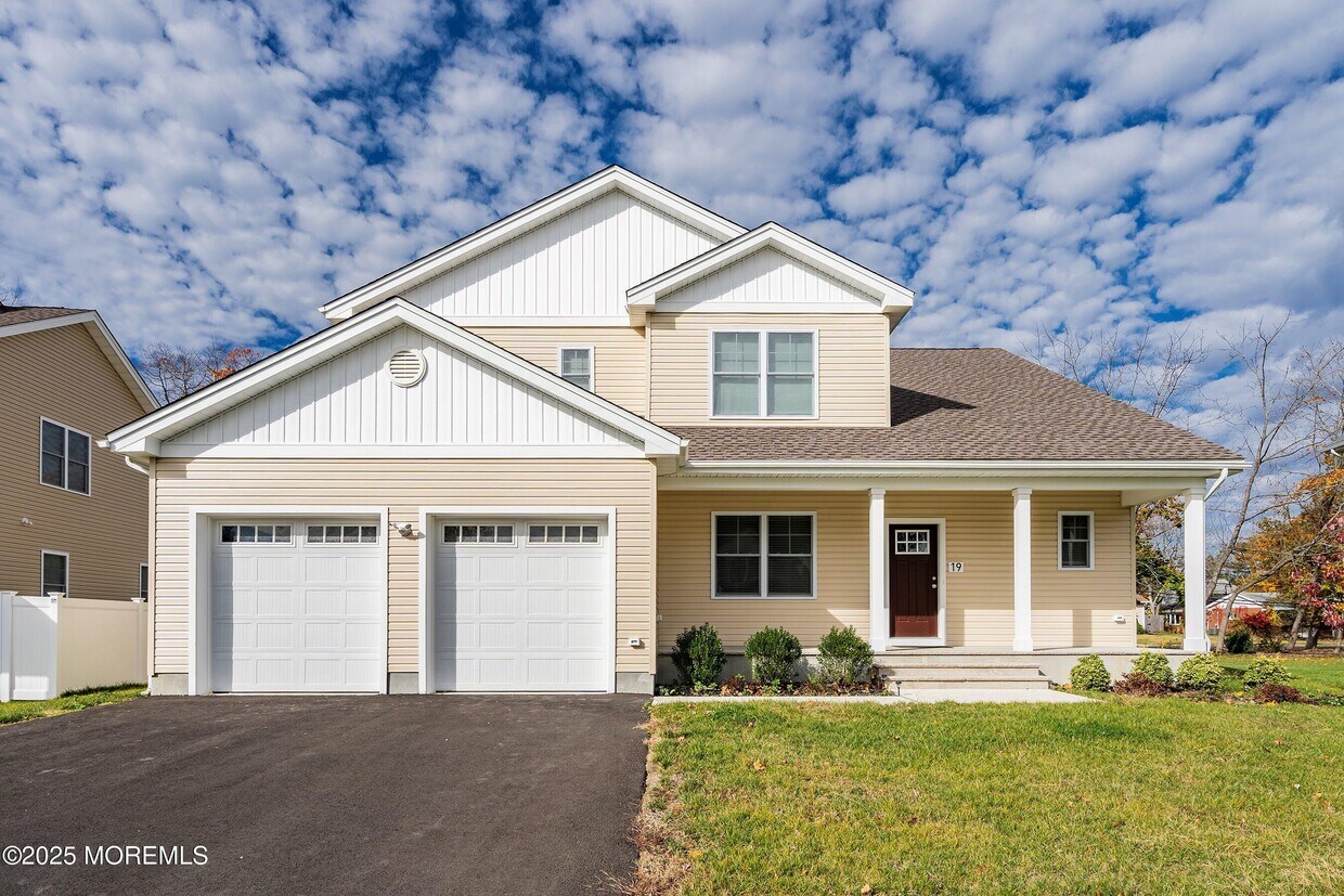 Primary Photo - 19 Patrick Ct