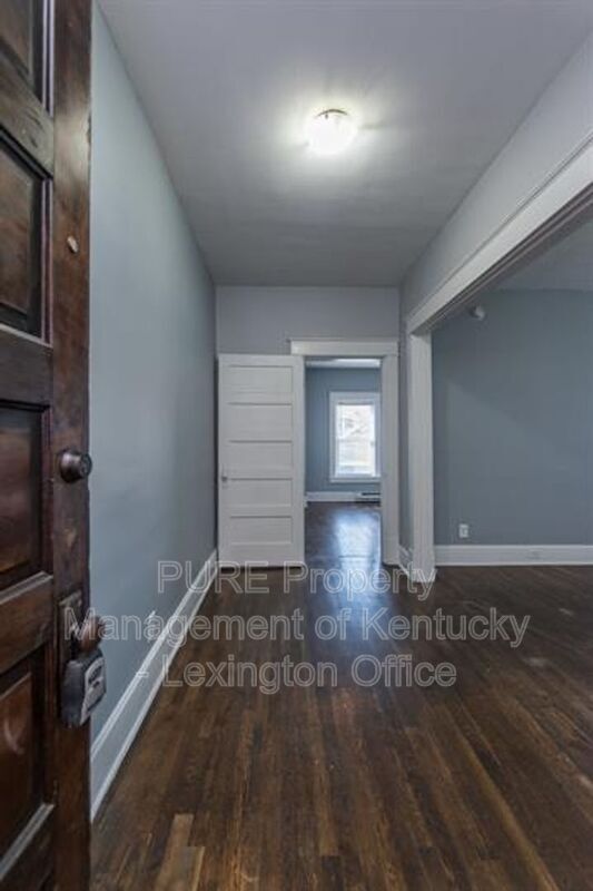 Foto del edificio - 262 Kalmia Ave