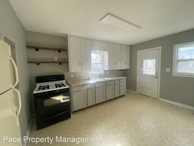 Building Photo - 2 br, 1 bath House - 2608 6th Ave