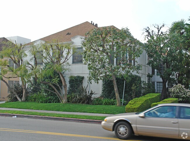 Foto del edificio - 607 Hauser Blvd