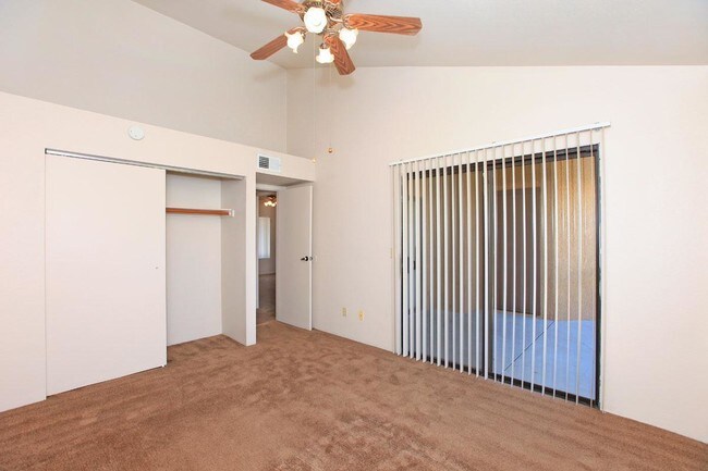 Westcourt Village Apartments in Tucson AZ Apartments com Westcourt Village Apartments in Tucson AZ Apartments com