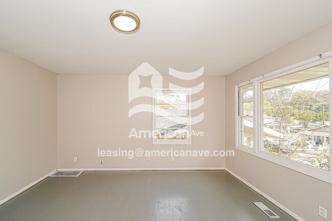 Foto del edificio - 1248 Forest St