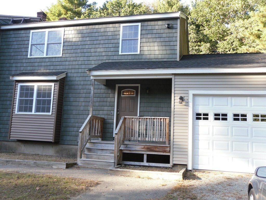 Primary Photo - 14 School St
