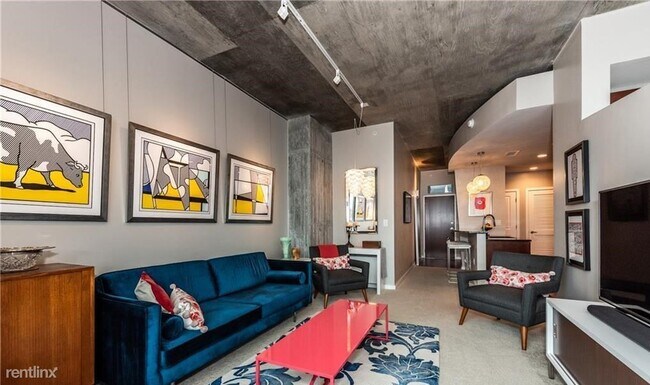 Foto del edificio - 210 N Church St
