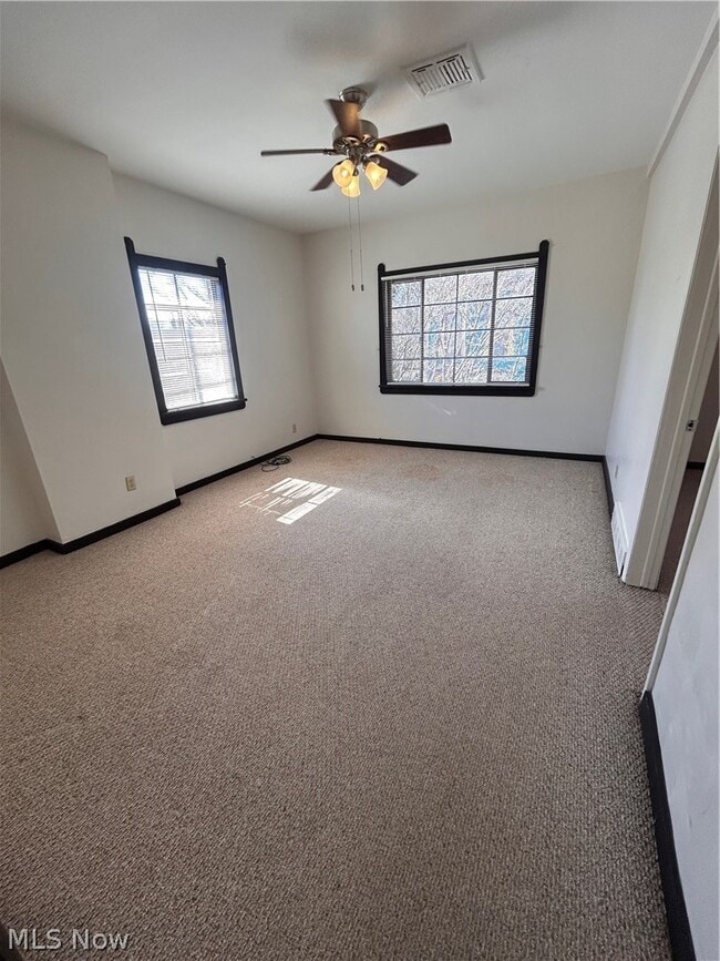 Building Photo - 1707 W 31st Pl