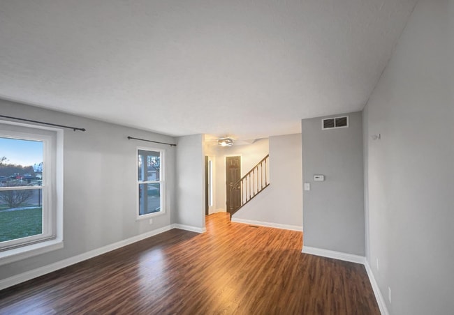 Foto del edificio - 50 Bentbrook Ct