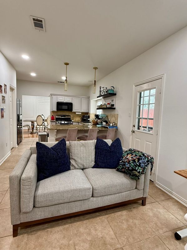 Foto del edificio - 417 Moonlight Way