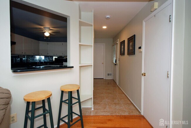 Foto del edificio - 1101 Stony Brook Way