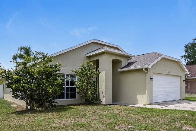 Foto del edificio - 8562 Fort Thomas Way