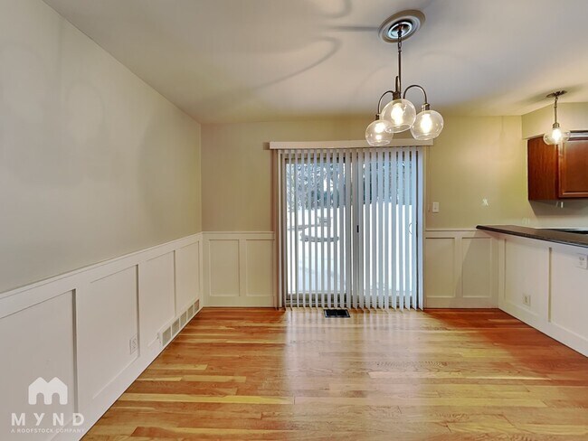 Foto del edificio - 4221 Evansdale Rd