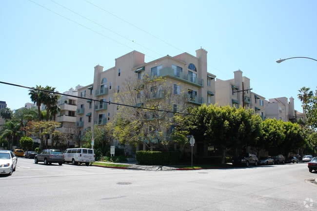 Building Photo - Berendo Apartments