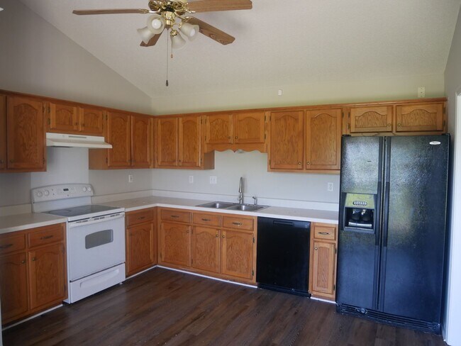 Foto del edificio - 6192 Magnolia Lakes Dr