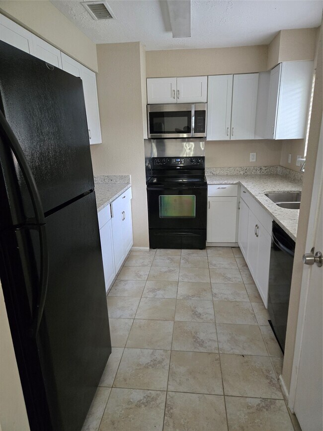 Foto del edificio - 4311 Owens Creek Ln