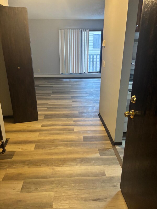 Foto del edificio - 7126 72nd Ln N