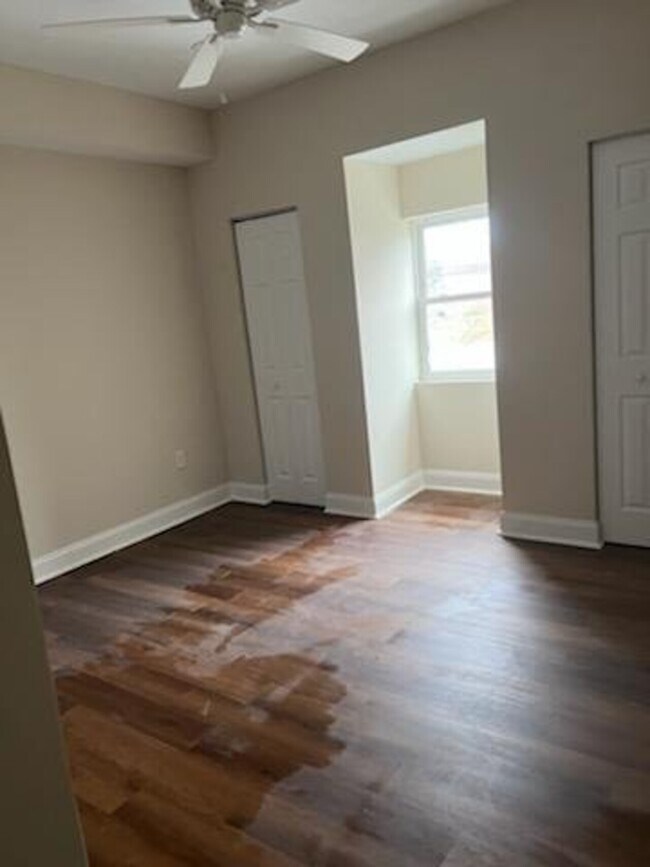 Foto del edificio - SCP 21685 Great Mills B - Upstairs