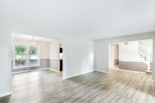 Foto del edificio - 1734 Bishop Way