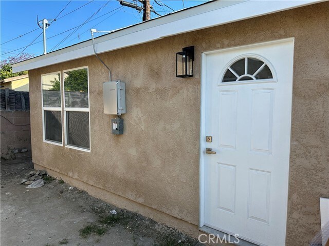 Foto del edificio - 6852 Ira Ave