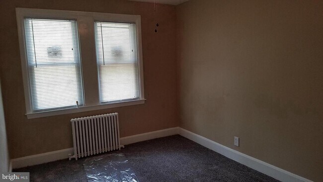 Foto del edificio - 2430 Shirley Ave