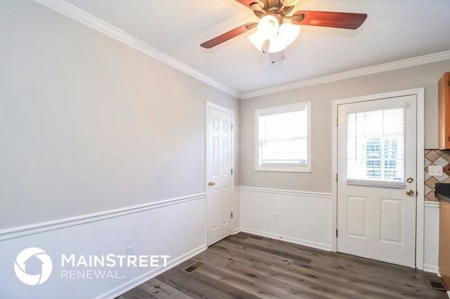 Foto del edificio - 226 Creek Meadow Dr