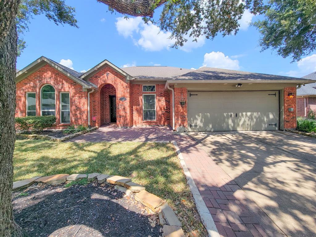 Primary Photo - 23410 Stratsborough Dr
