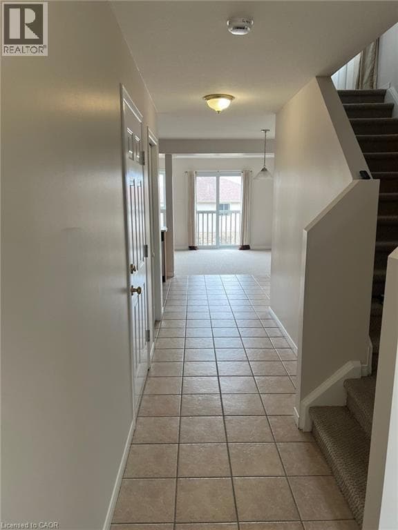 Building Photo - 684B STARFLOWER Avenue