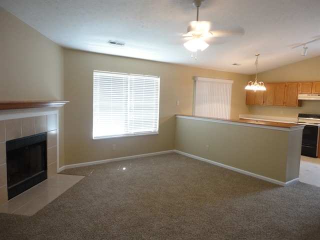 Foto del edificio - 1903 E Maple Park Dr