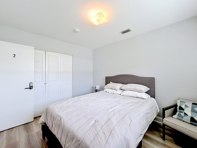 Foto del edificio - 7464 NW 16th St