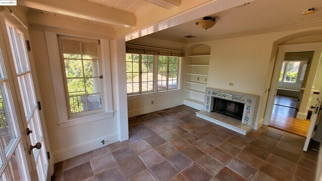 Foto del edificio - 139 Woodland Way