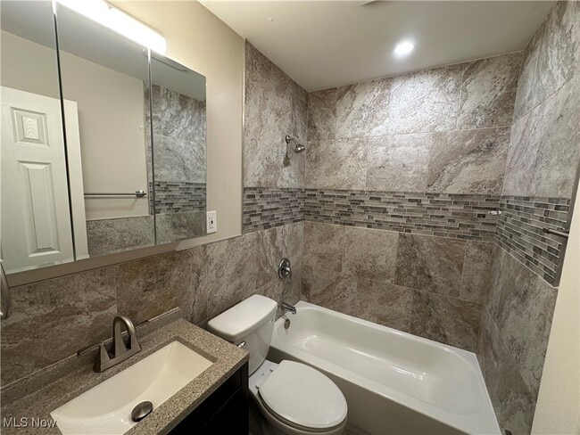 Foto del edificio - 3020 Northgate Ave