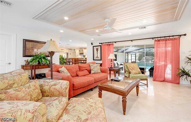 Foto del edificio - 5208 SW 8th Ct