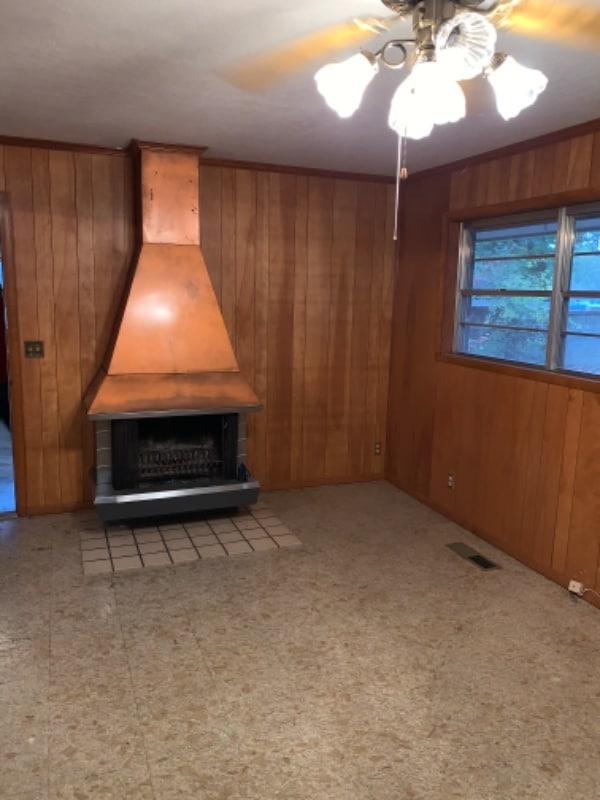 Building Photo - 2026 Brookline Dr