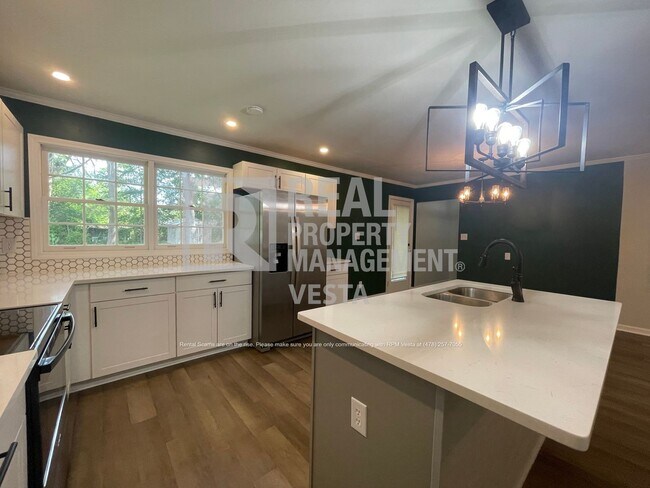 Foto del edificio - 4219 Wood Forest Pl