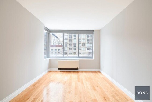 Building Photo - 776 Sixth Avenue