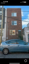 Building Photo - 1310 S 30th St