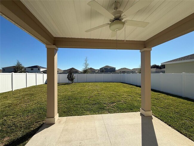 Building Photo - 4701 SW 83rd Lp