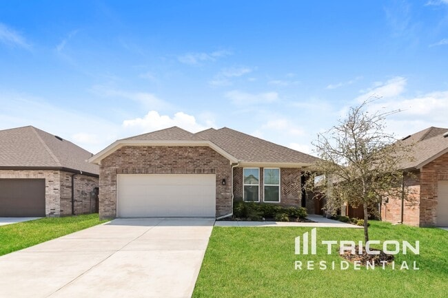 Building Photo - 2517 Finch Holw Dr