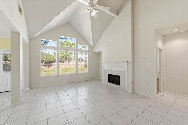 Foto del edificio - 22314 Ivy Stone Ct