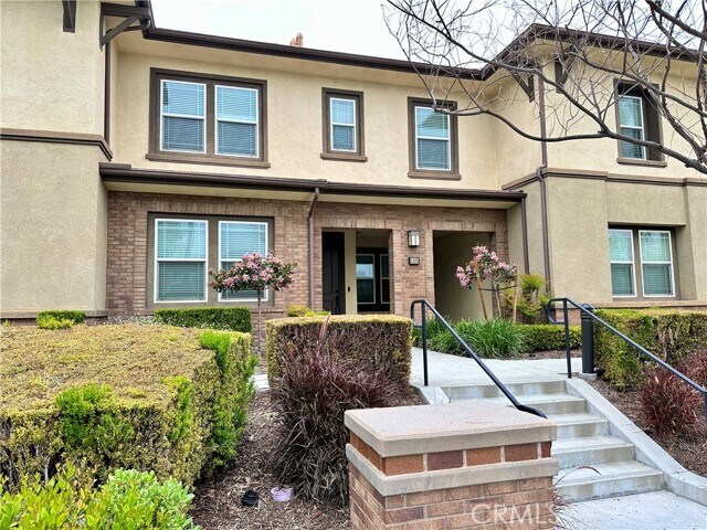 Foto del edificio - 6308 Eucalyptus Ave