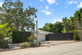 Building Photo - 103 N Anita Ave