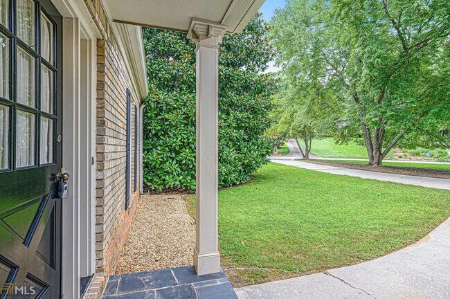 Foto del edificio - 1283 Brooklawn Rd NE