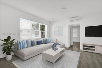 Building Photo - 402 NW 12th Ave