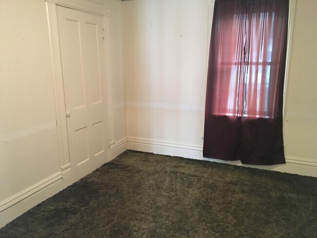 Bedroom - 928 2nd Ave