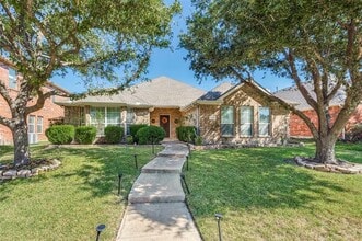 Building Photo - 11264 Bakersfield Dr